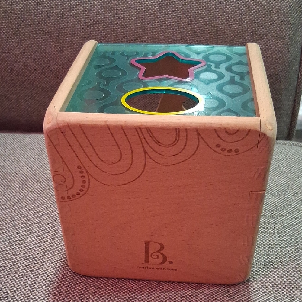Wooden Shape Sorter Cube in Natural Wood and Teal